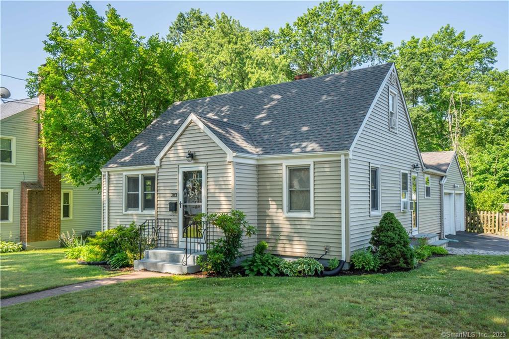 283 Oakwood Avenue West Hartford CT 06110