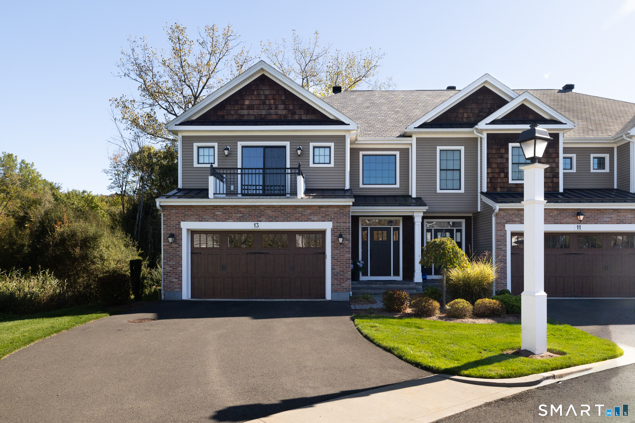 13 Yorkshire Court Farmington CT 06032