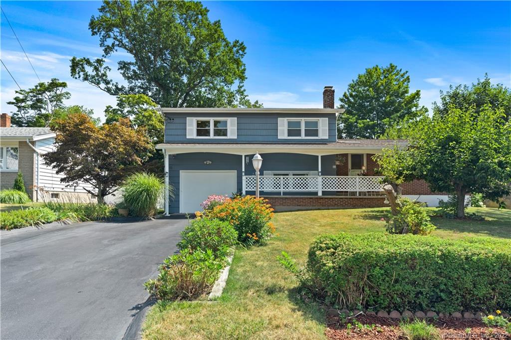 34 Crocker Street New London CT 06320