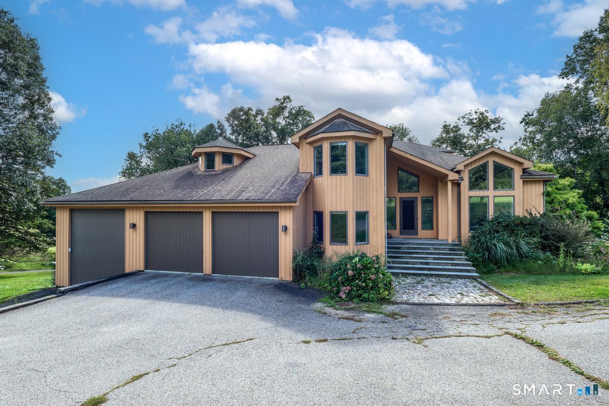 41 Mcnulty Drive New Milford CT 06776