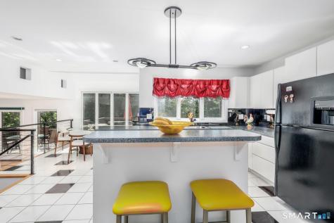41 Mcnulty Drive New Milford CT 06776