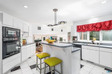 41 Mcnulty Drive New Milford CT 06776