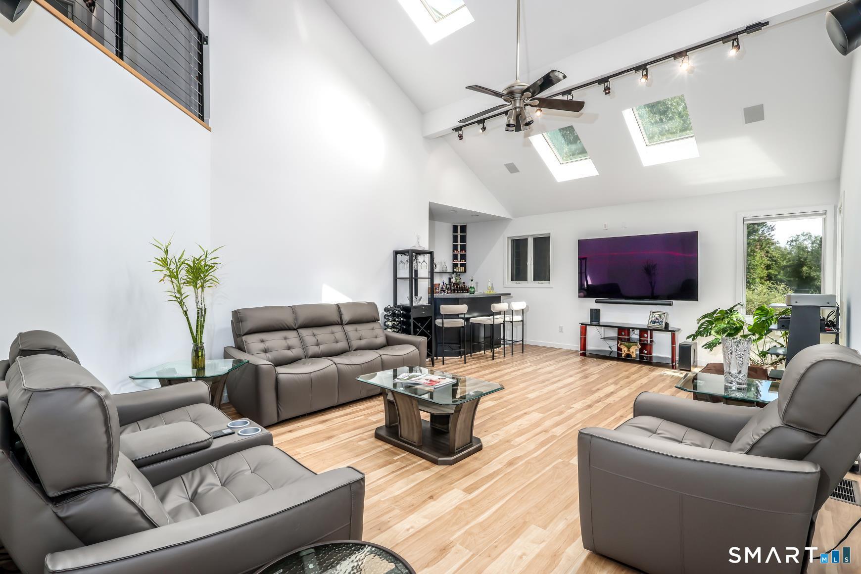 41 Mcnulty Drive New Milford CT 06776