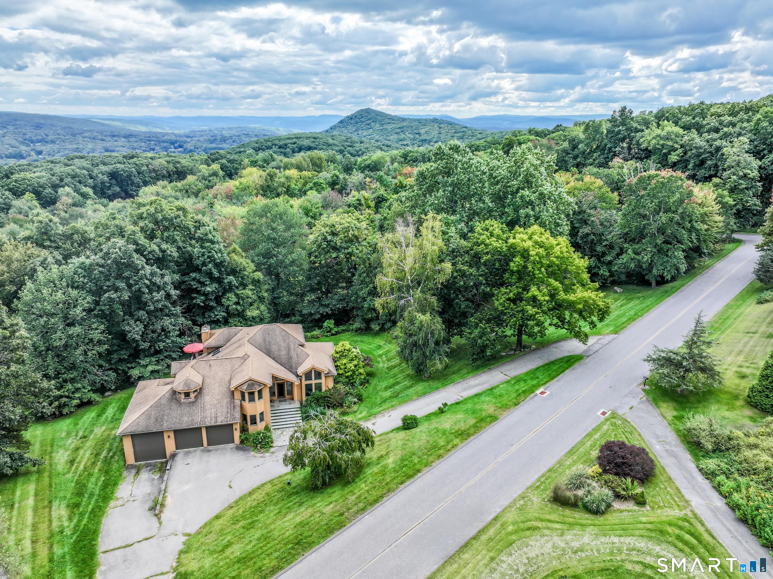 41 Mcnulty Drive New Milford CT 06776