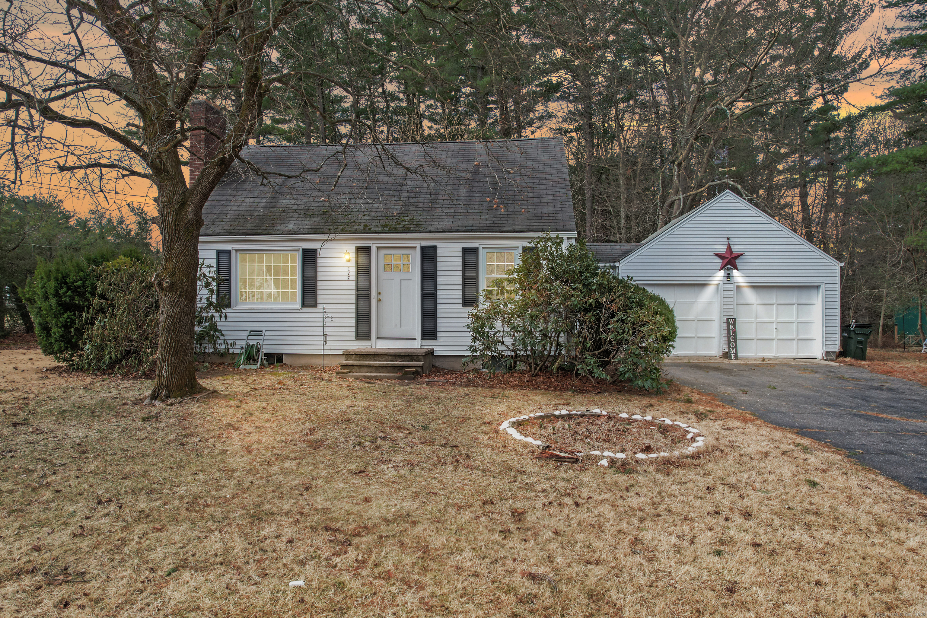 177 Hartford Avenue East Granby CT 06026