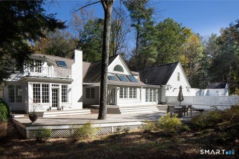 19 Hemlock Lane Salisbury CT 06068