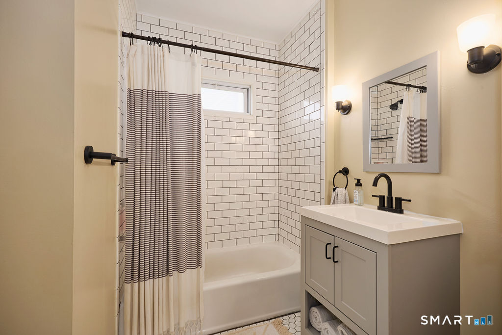 10 Silk Street Norwalk CT 06850