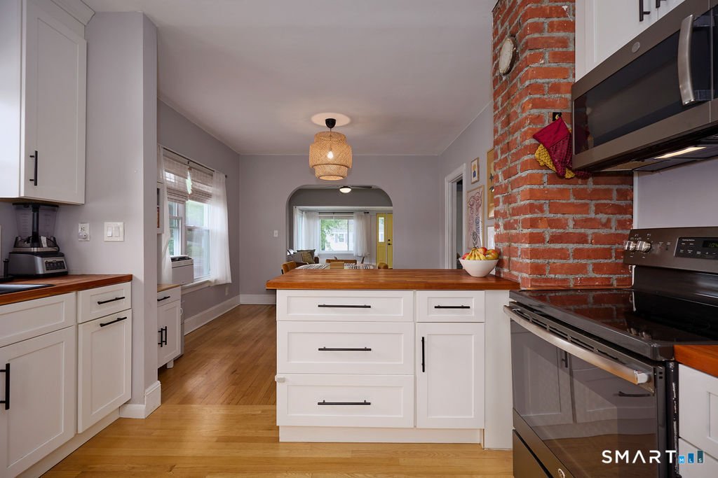 10 Silk Street Norwalk CT 06850