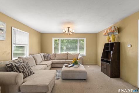 34 Eastview Drive Windsor CT 06095