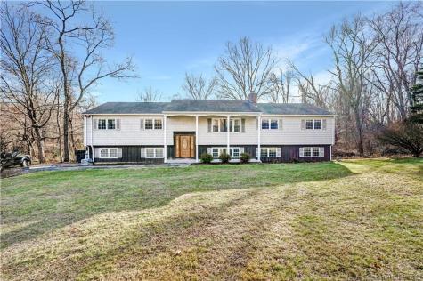 1 Patricia Lane Newtown CT 06470