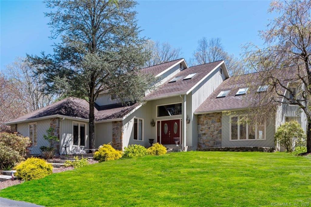 101 Greenbrier Drive Guilford CT 06437