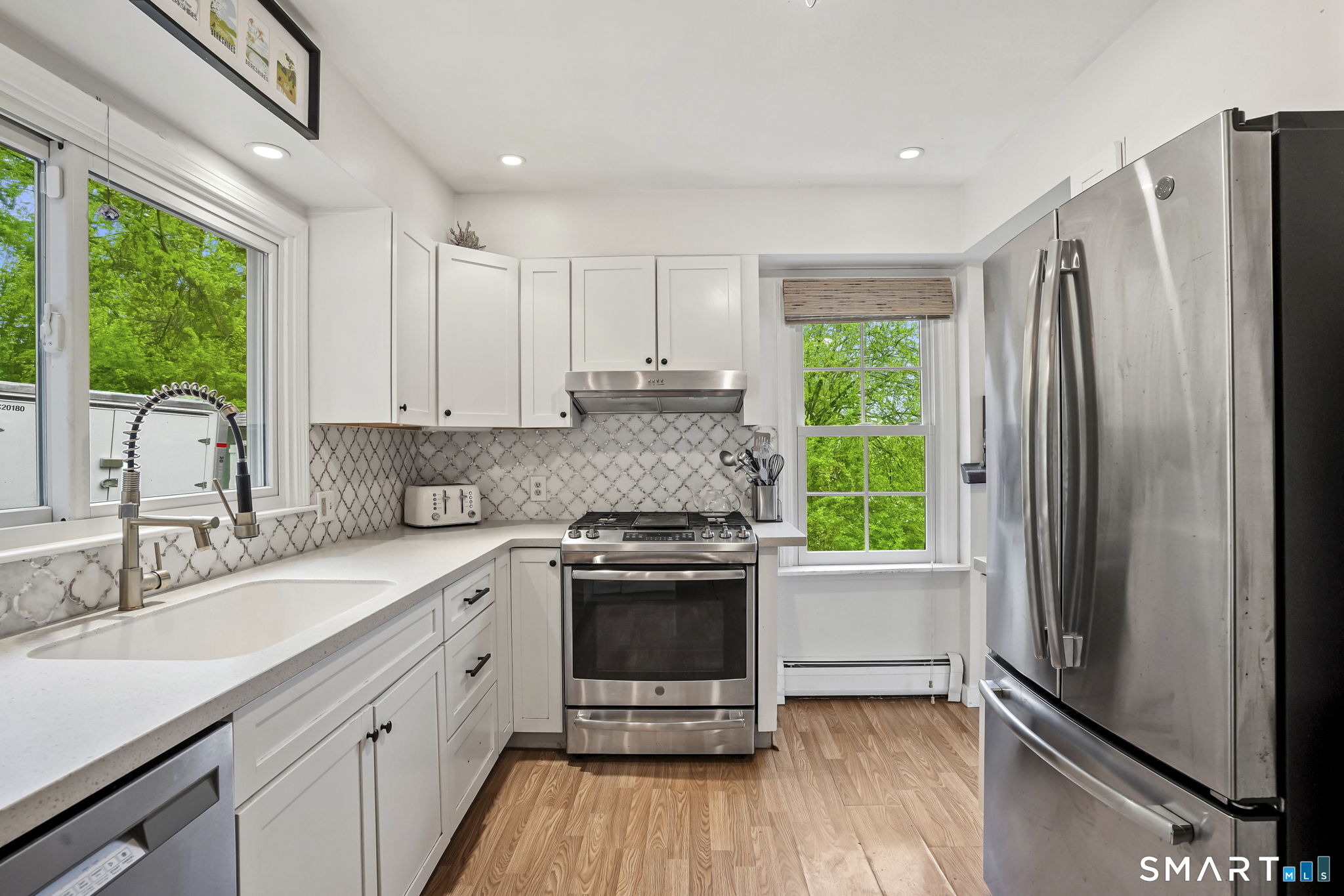 39 North Main Street Sharon CT 06069