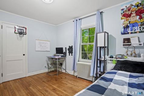 39 North Main Street Sharon CT 06069