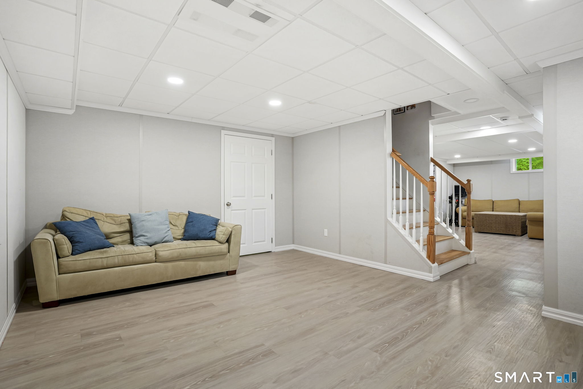 39 North Main Street Sharon CT 06069