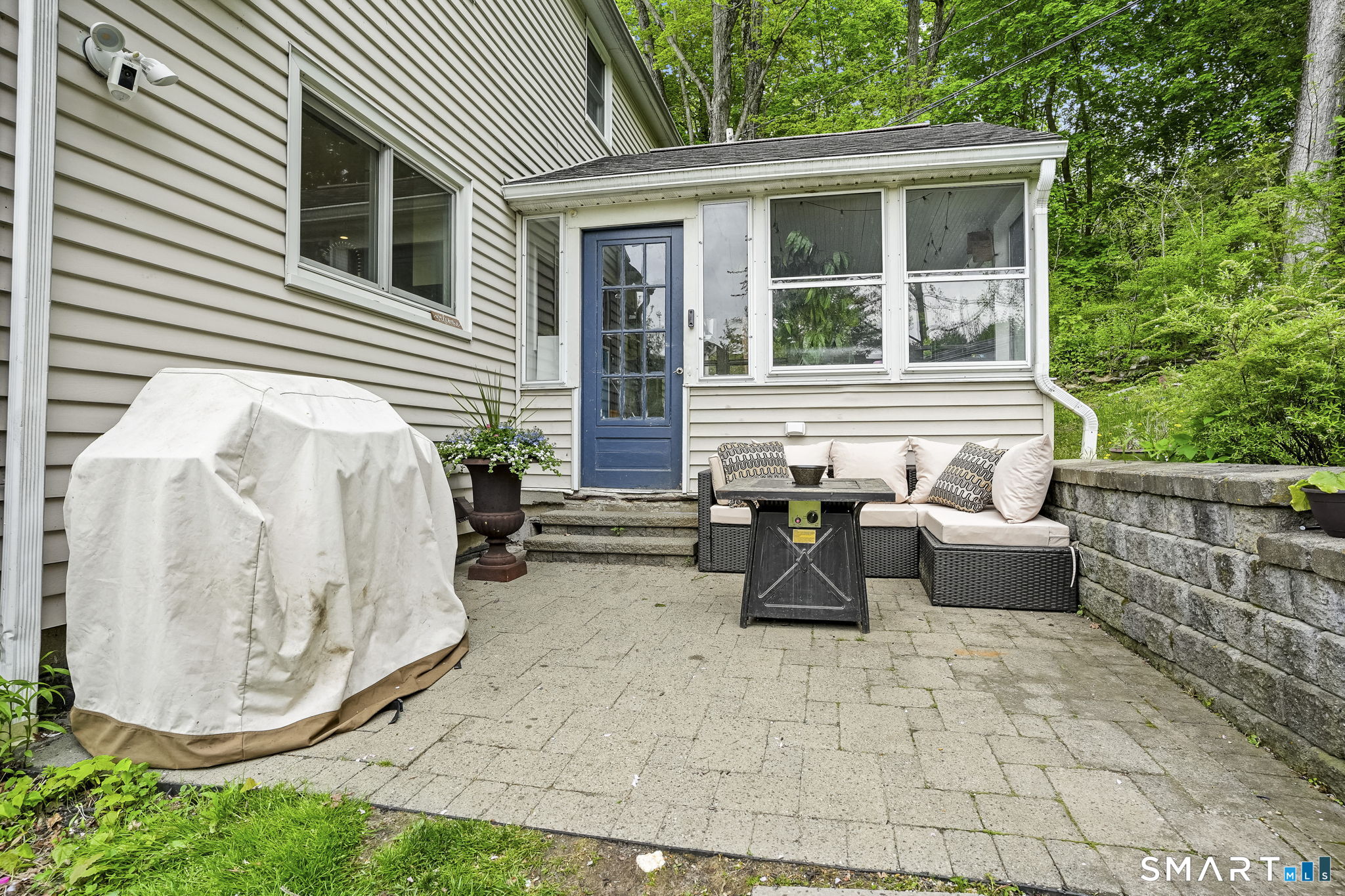 39 North Main Street Sharon CT 06069