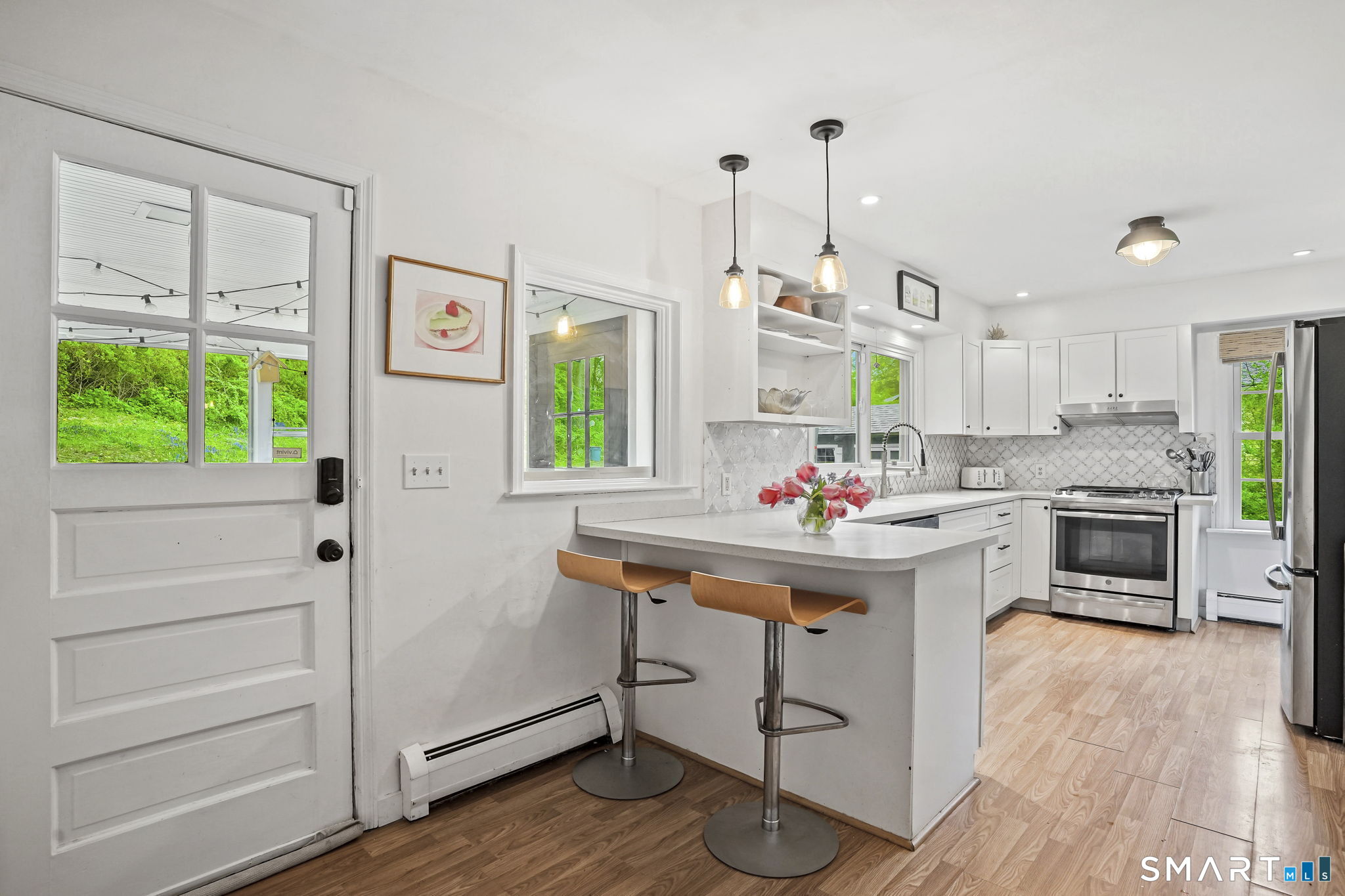 39 North Main Street Sharon CT 06069