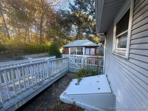 15 Booth Street Enfield CT 06082