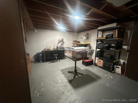 15 Booth Street Enfield CT 06082