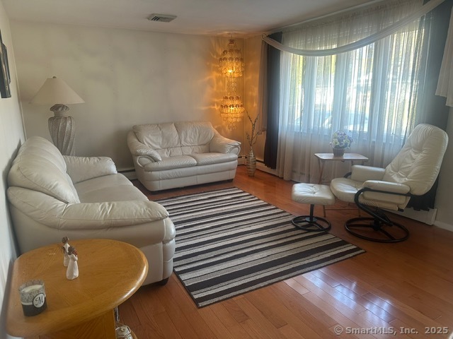 15 Booth Street Enfield CT 06082