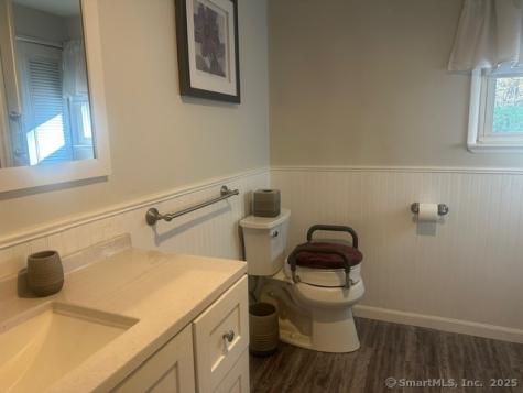 15 Booth Street Enfield CT 06082