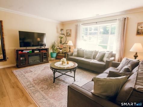 7 Rodline Road Danbury CT 06811
