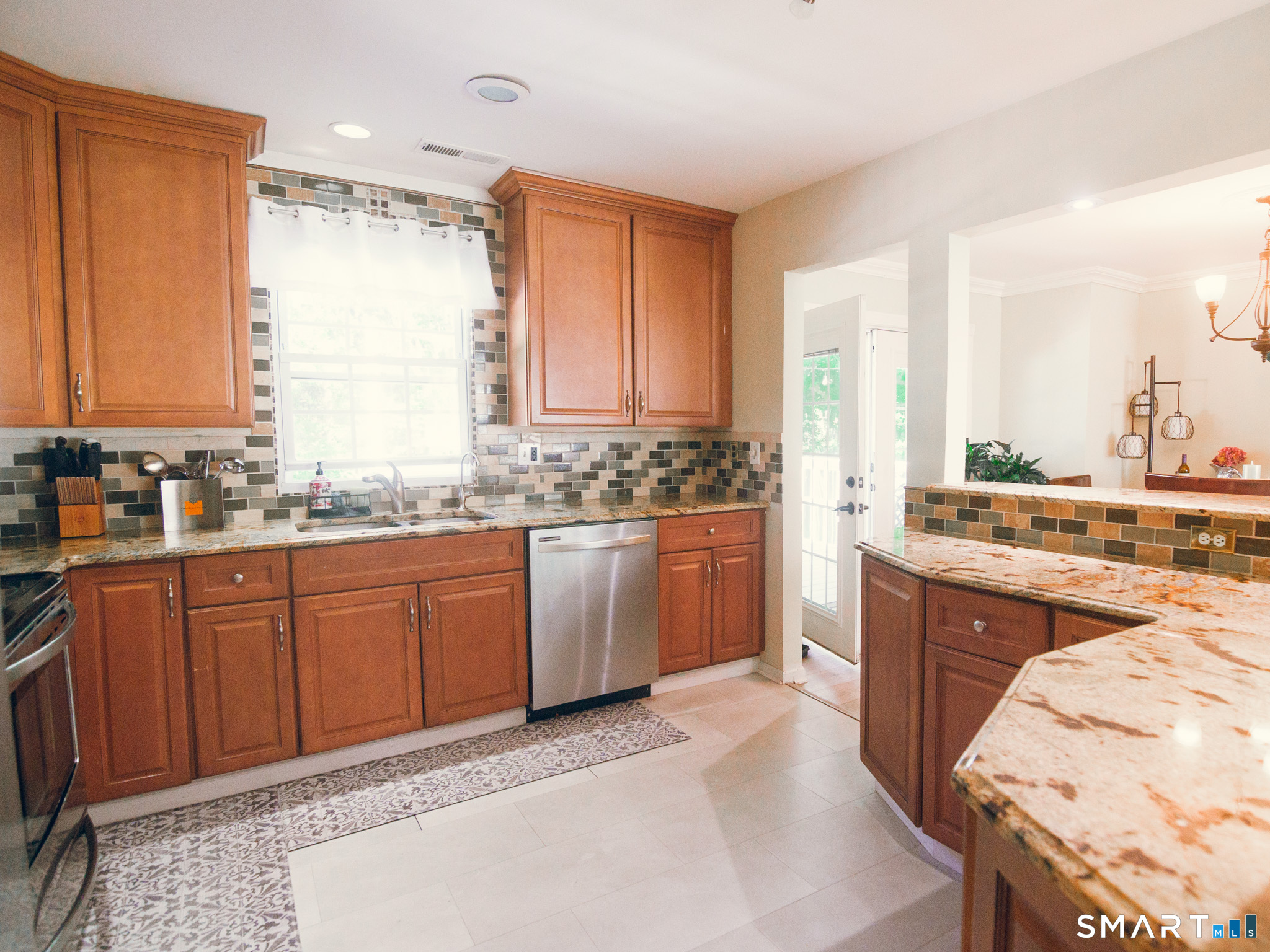 7 Rodline Road Danbury CT 06811