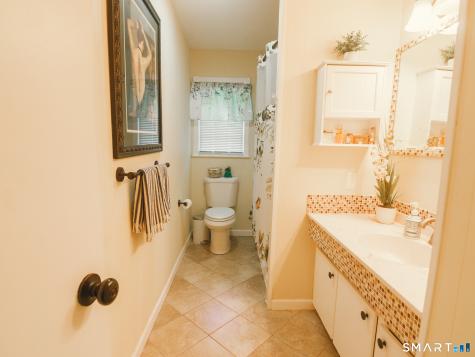 7 Rodline Road Danbury CT 06811