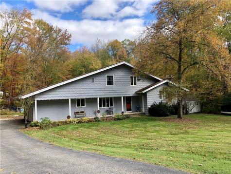 33 Fieldstone Drive Shelton CT 06484