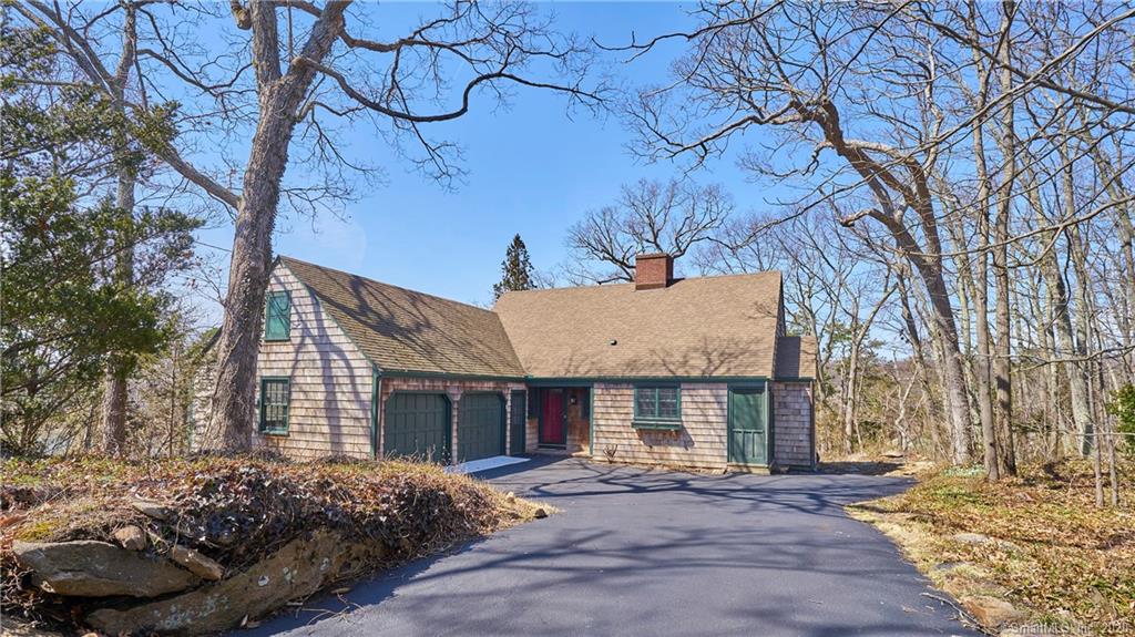 35 Wood Road Branford CT 06405