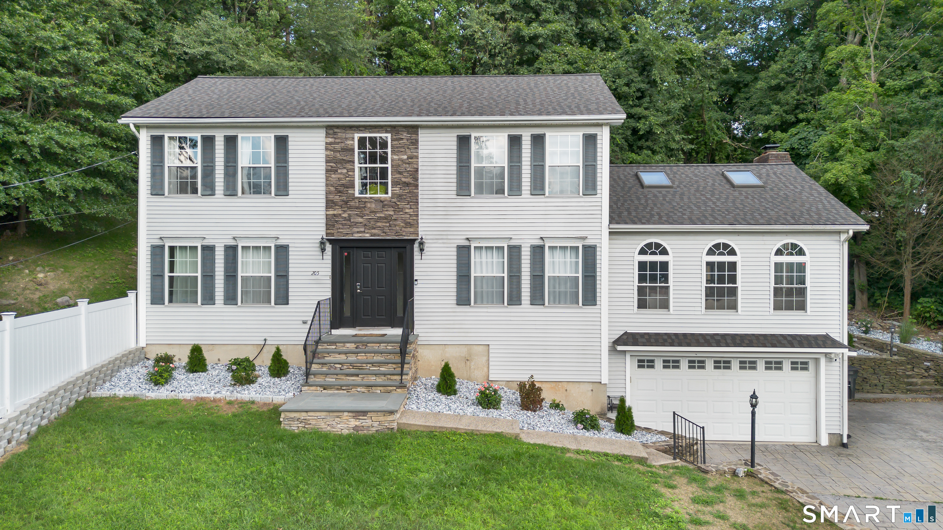205 Country Club Road Waterbury CT 06708