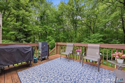24 Dean Road East Lyme CT 06333