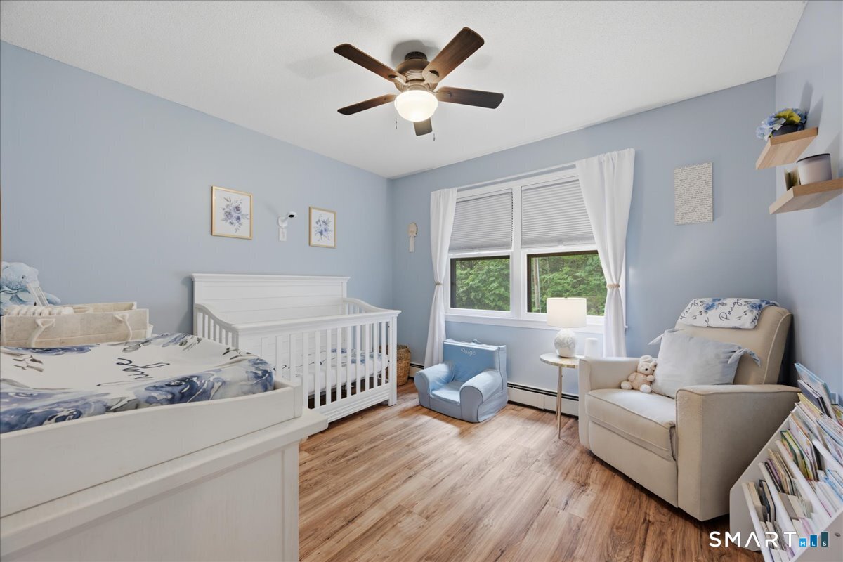 24 Dean Road East Lyme CT 06333