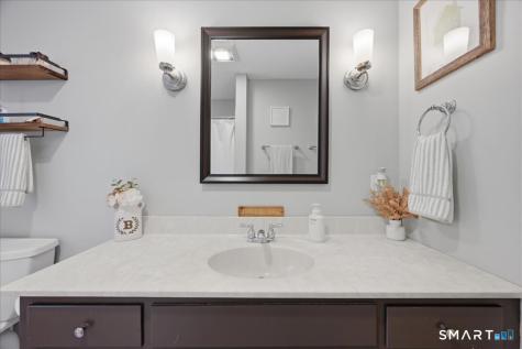 24 Dean Road East Lyme CT 06333