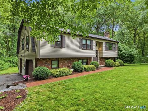24 Dean Road East Lyme CT 06333