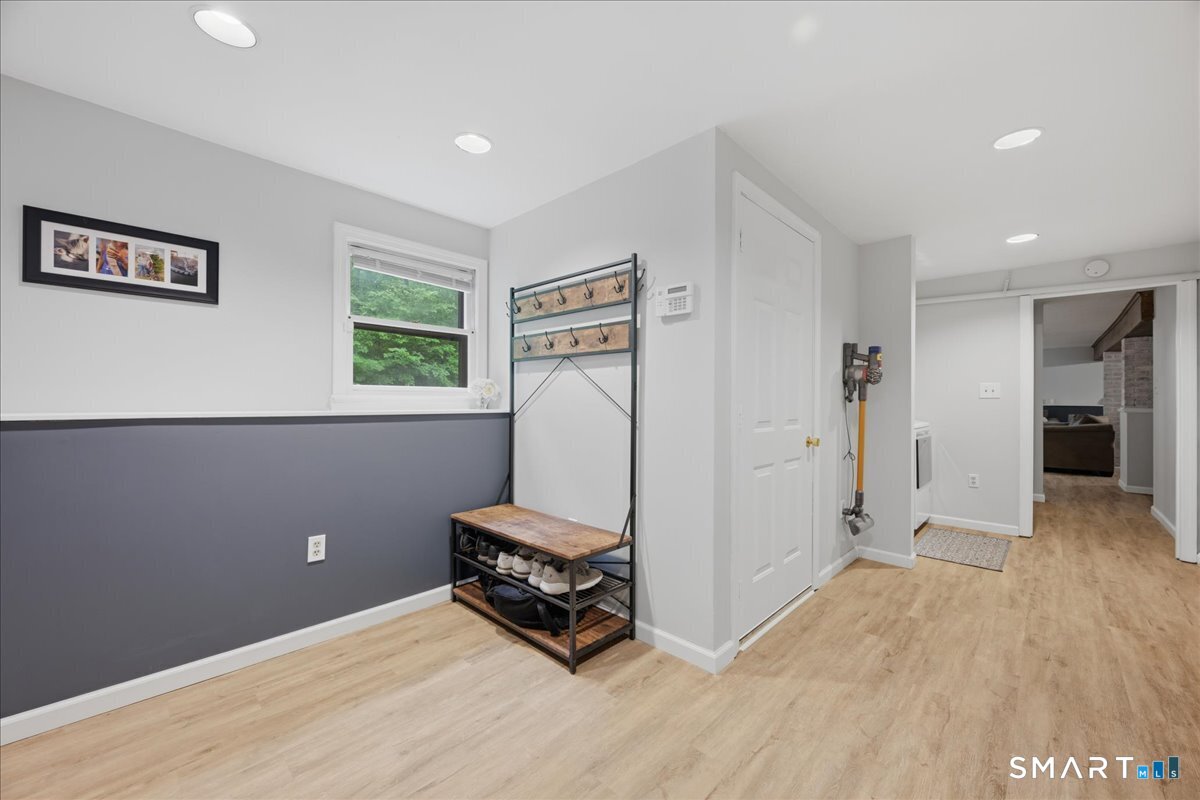 24 Dean Road East Lyme CT 06333
