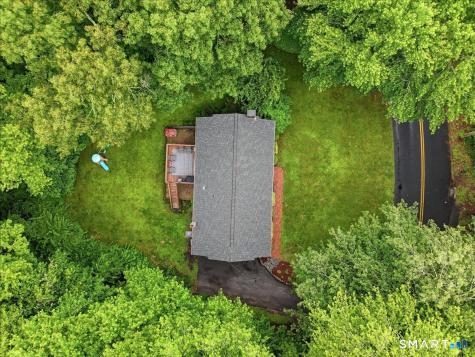 24 Dean Road East Lyme CT 06333