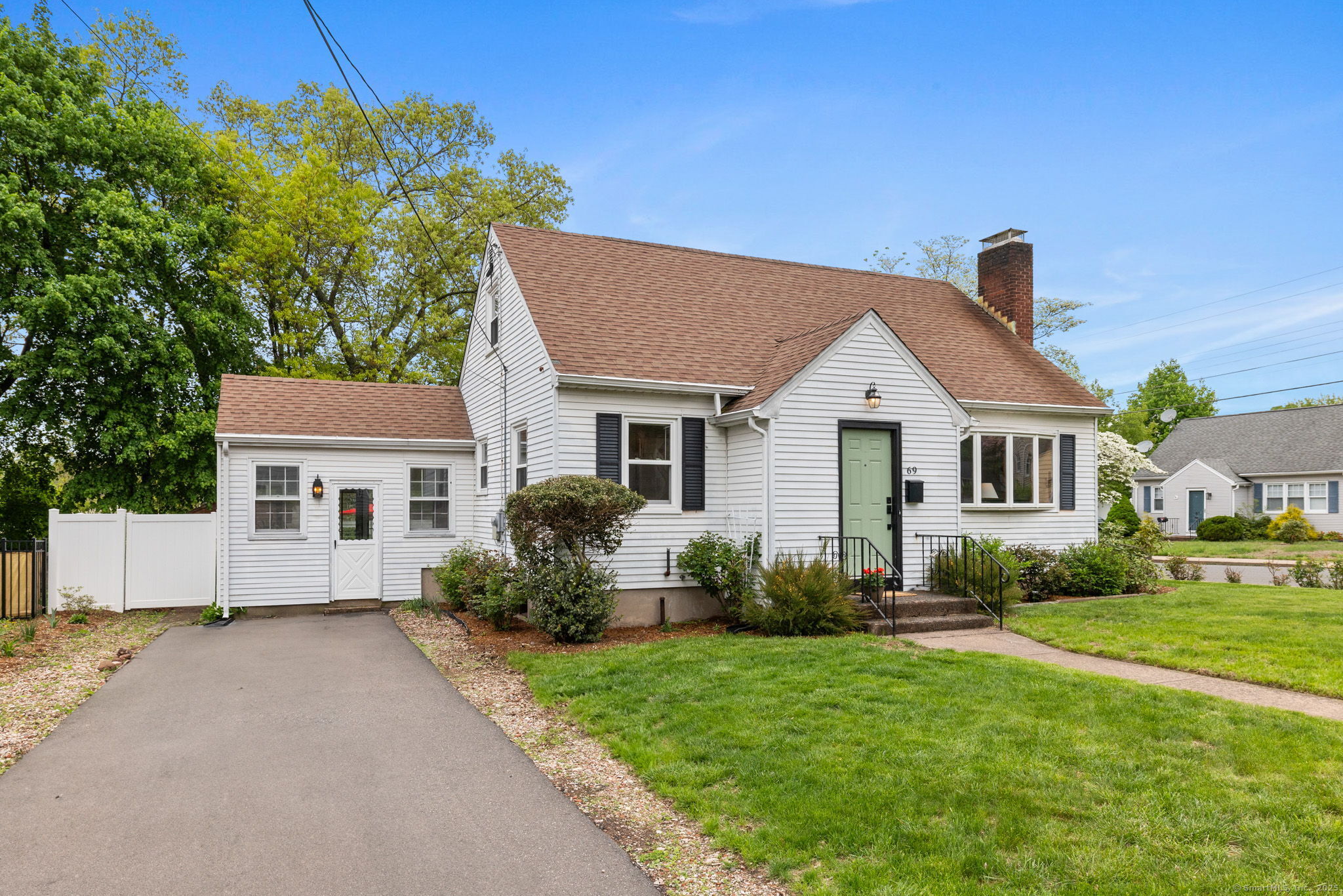 69 Clyde Road Manchester CT 06042