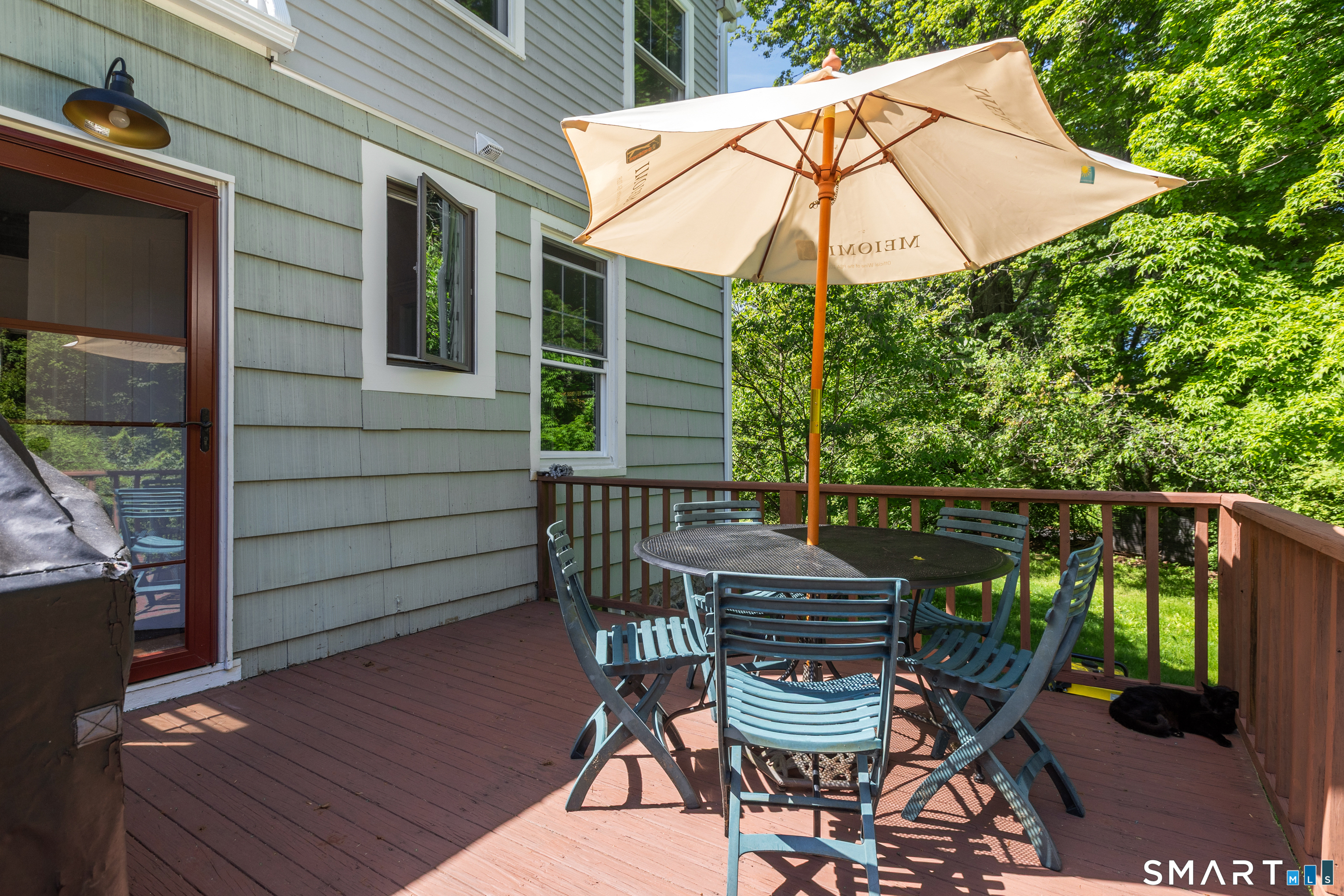 159 Cross Highway Redding CT 06896