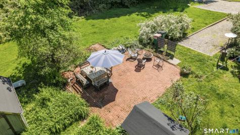 159 Cross Highway Redding CT 06896