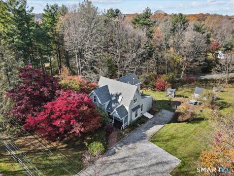 159 Cross Highway Redding CT 06896