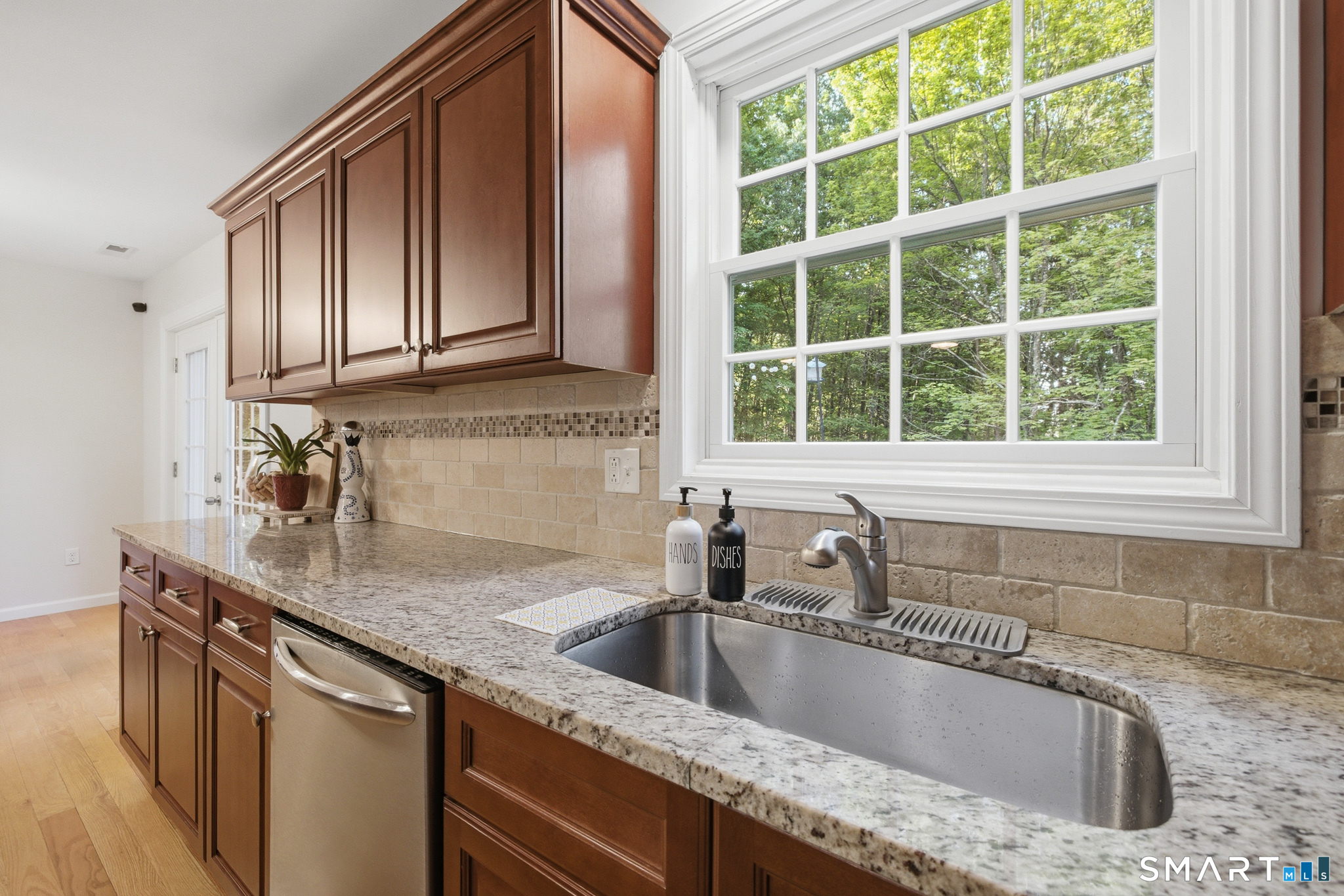 235 Crestwood Drive Naugatuck CT 06770