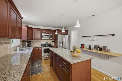 235 Crestwood Drive Naugatuck CT 06770