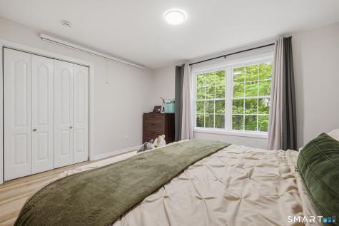 235 Crestwood Drive Naugatuck CT 06770