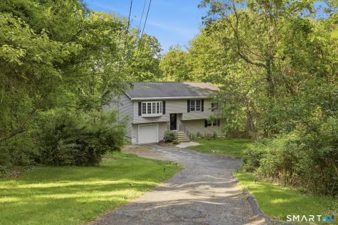 235 Crestwood Drive Naugatuck CT 06770
