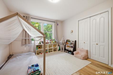 235 Crestwood Drive Naugatuck CT 06770