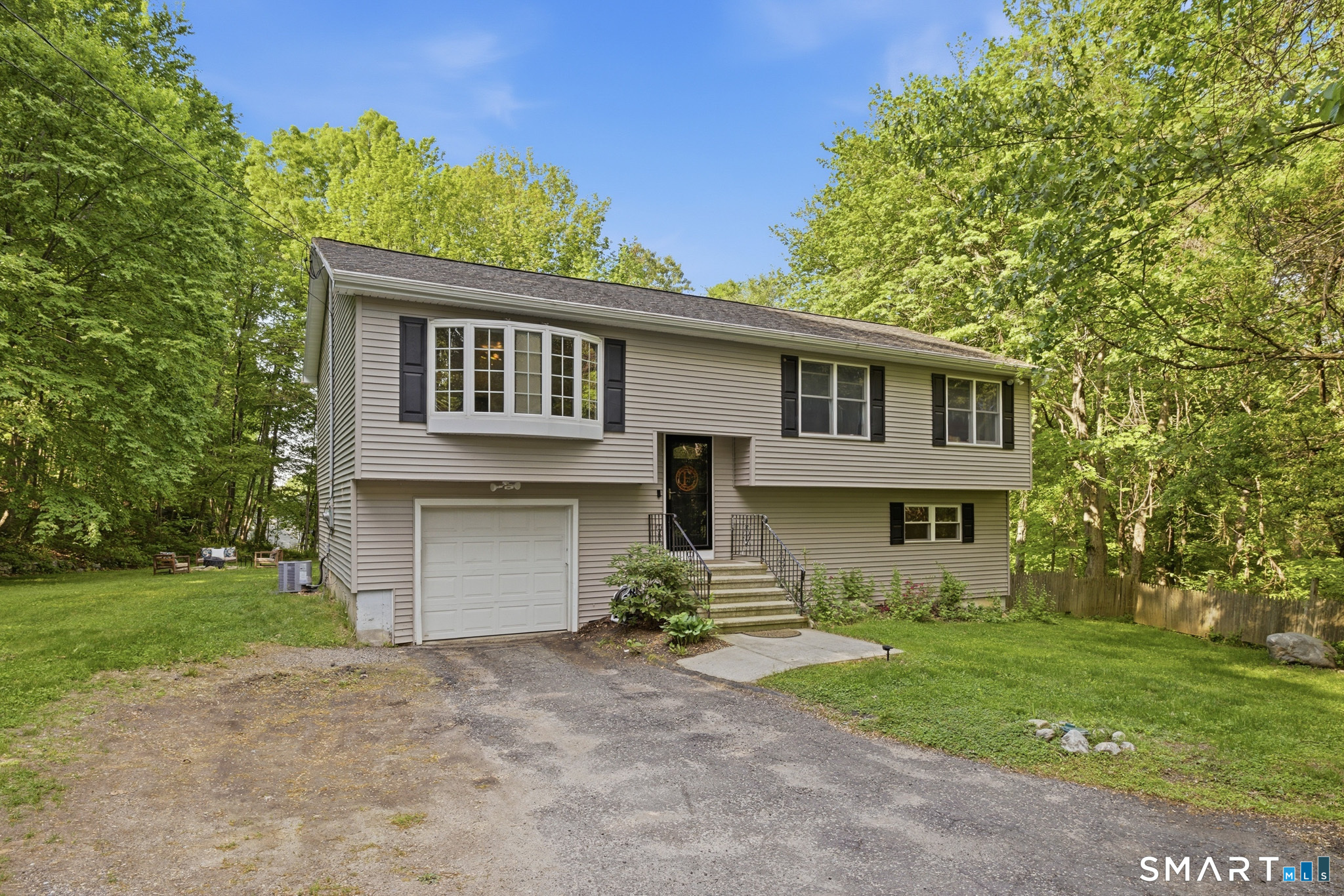 235 Crestwood Drive Naugatuck CT 06770
