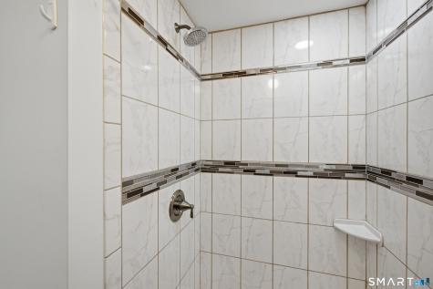 235 Crestwood Drive Naugatuck CT 06770