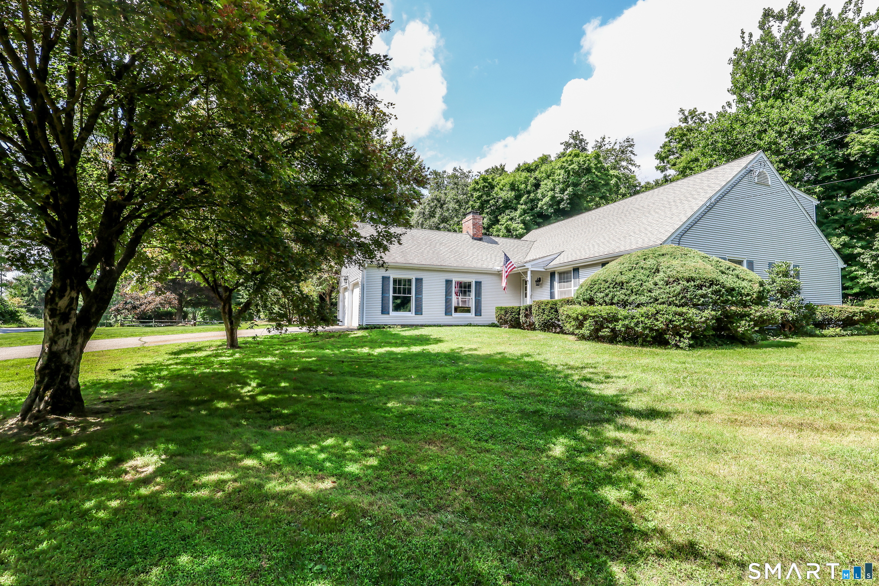 2 White Pine Drive Brookfield CT 06804