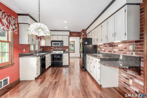 2 White Pine Drive Brookfield CT 06804