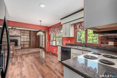 2 White Pine Drive Brookfield CT 06804